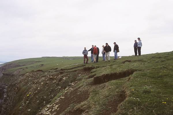 Southerndown: Ron Broughton's Sblitz is somewhere down the cliff... it was knocked off and flown to the bottom...