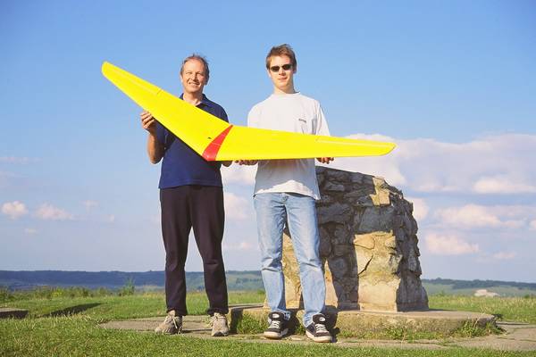Ivinghoe Beacon: father and son: Peter and Paul Hemsworth and Klingberg wing