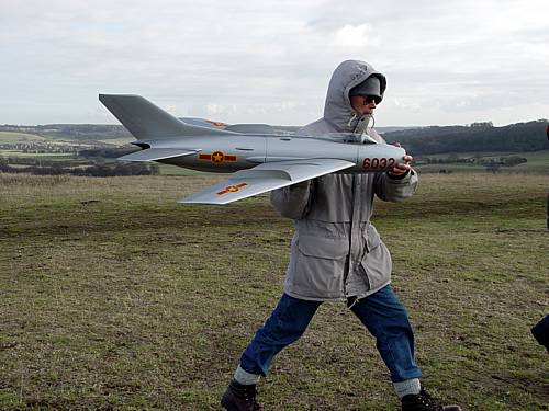 Tony Knowles gets his hands round the Mig for launching.