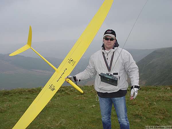 Ian Mason showing off his Trinity, another 3m machine. Went well.