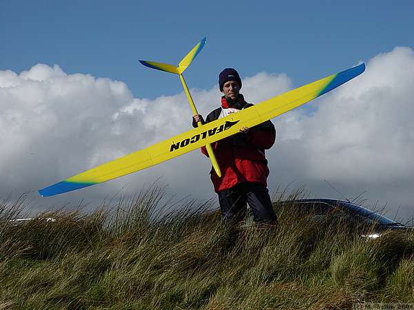 Alex with his pre-prod protoype Falcon. Second place after the first day, finally 5th. Very promising.