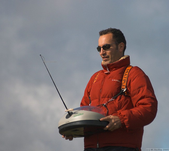 Alvaro Silgado prepares for his run. Al flies regularly at La Muela and has been a great host during our visits there.