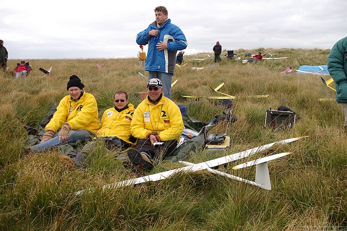 Peter and Klaus Kowalski, and Dieter Perlick. With experimental T-tailer.