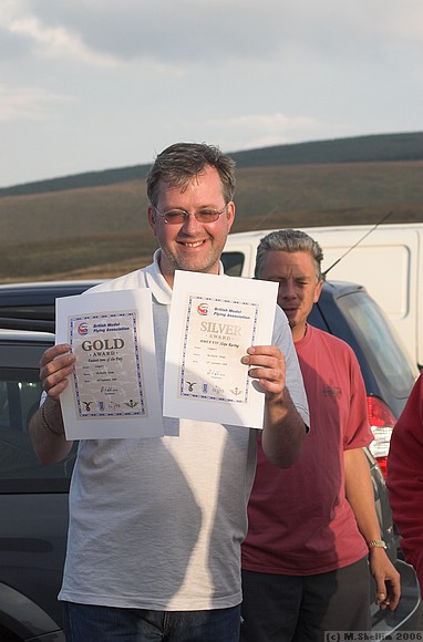 Greg Dakin almost made it to top spot but for his 39-and-cut.