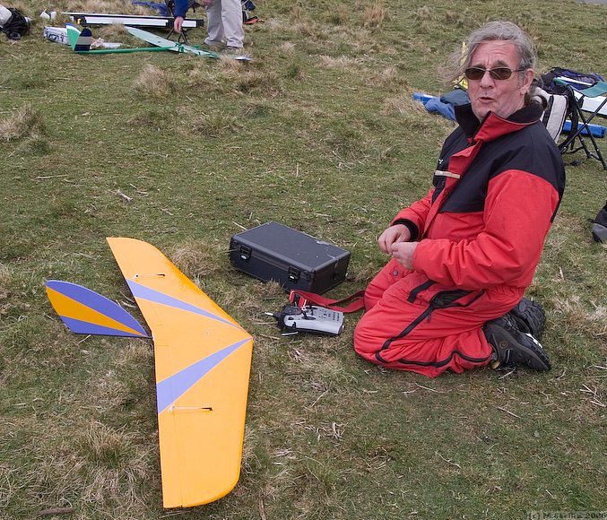 Mick Walsh getting ready to flight test his Half Pipe after the comp.