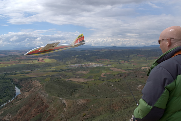 Arrived to find Kevin massaging the rocks with his Telink 'Multifun'