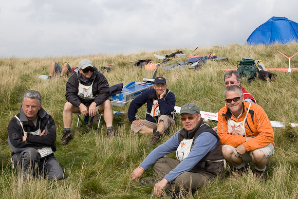 (left to right) Ken Woodhouse, Keith Wood, Rich Bago, Mark Passingham, John Phillips and Greg Dakin (rear).