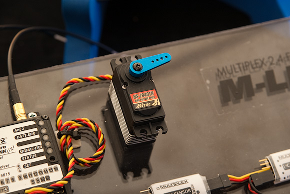 High voltage servo driven directly off 2S lipo