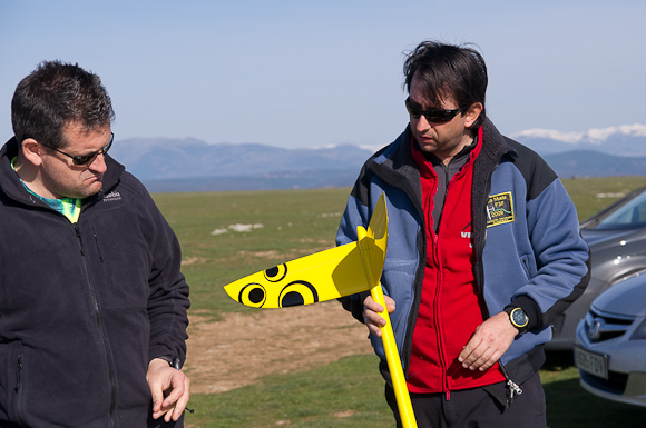 Inaki and Fernando: what's this V-shaped thingie?