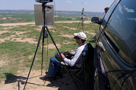 Do Not Disturb! Roberto Montiel flying FPV.