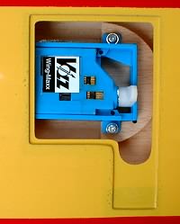 Mount and Servo in Wing